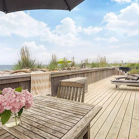 Holiday home 4 Star In Karrebaeksminde-by Traum